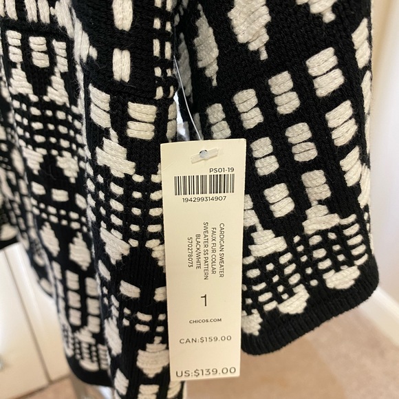 NWT Chico’s Faux Fur Collar Sweater - Picture 2 of 5